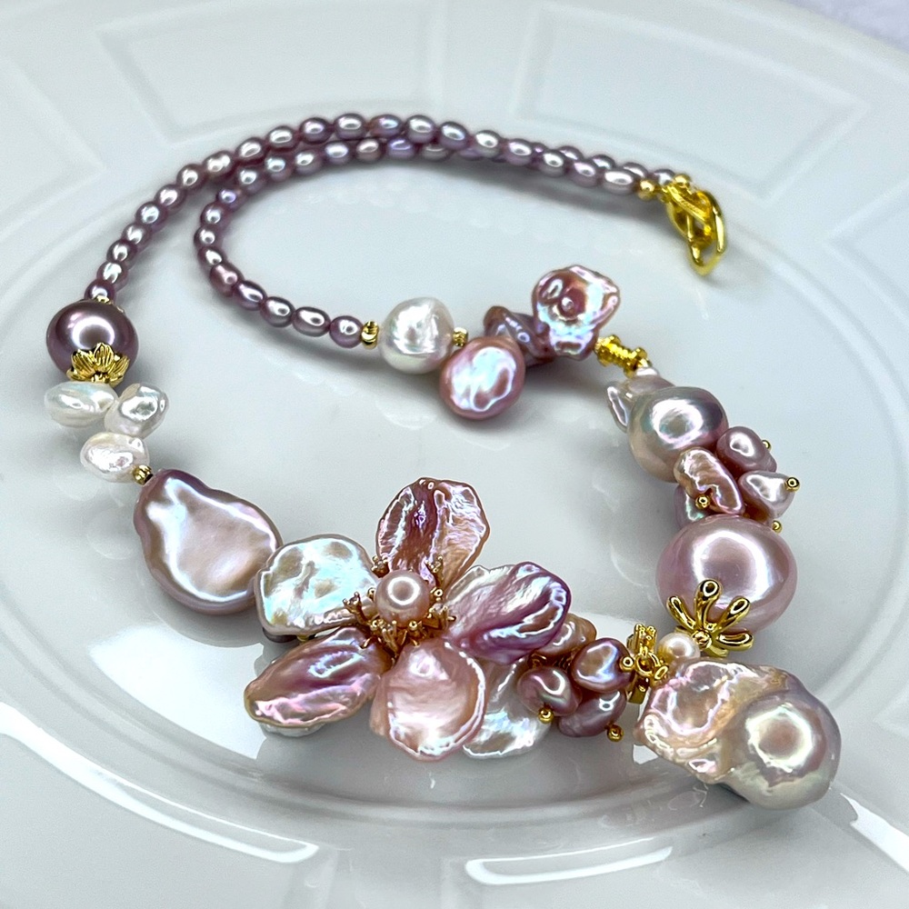 Handmade Freshwater Premium Flower 🌺 17mm Edison Pearl Flameball Necklace PINK